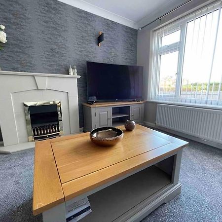 Lodge In The Heart Of Bourne Thurlby Exterior foto